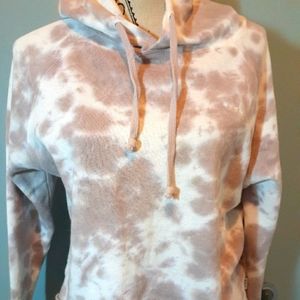 Cropped tie dye hoodie